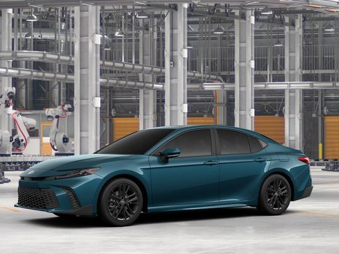 New 2026 Toyota Camry SE FWD image 2