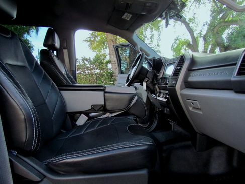 Used 2019 Ford F250 XL w/ STX Appearance Package image 23