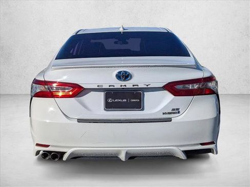 Used 2019 Toyota Camry SE image 8