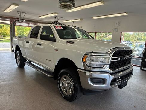 Certified 2022 RAM 2500 Tradesman AWD/4WD image 1
