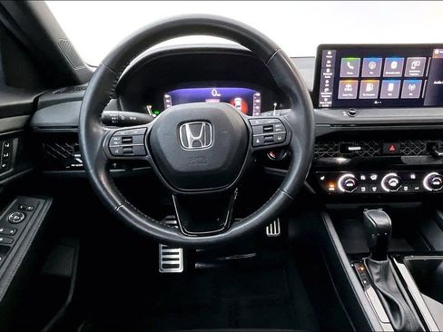 Used 2024 Honda Accord Sport image 7