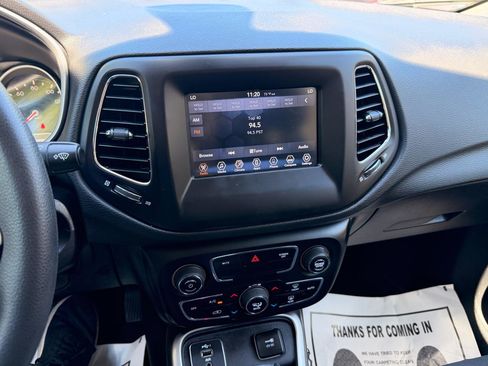 Used 2019 Jeep Compass Sport FWD image 29