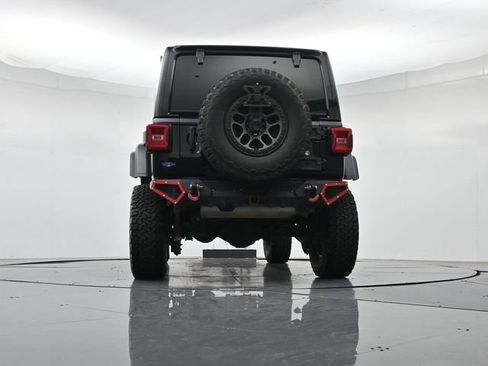 Used 2022 Jeep Wrangler Unlimited Rubicon w/ Xtreme Recon 35" Tire Package AWD/4WD image 45