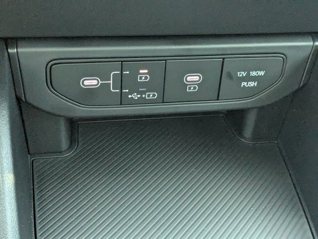 New 2027 Kia K4 FWD image 19