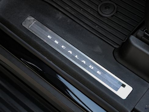 Used 2026 Cadillac Escalade V w/ LPO, Floor Liner Package image 39