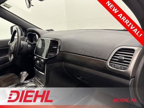 Certified 2021 Jeep Grand Cherokee Laredo X image 14