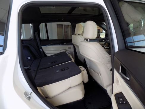 New 2026 Jeep Grand Cherokee Limited w/ Luxury Tech Group II RWD image 35