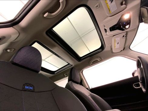 Certified 2025 MINI Cooper S image 26