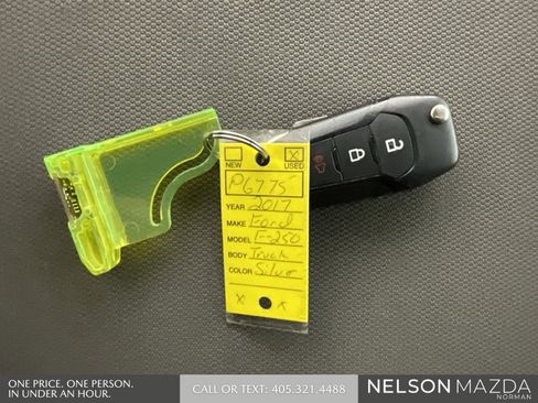 Used 2017 Ford F250 XLT w/ FX4 Off-Road Package image 39