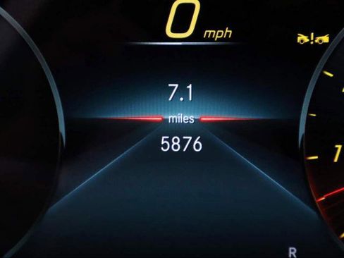 Used 2023 Mercedes-Benz E 450 Coupe image 9