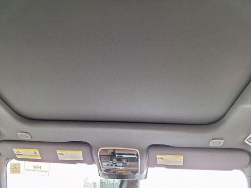 New 2026 Land Rover Range Rover SE image 11