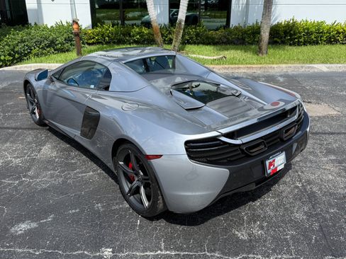 Used 2015 McLaren 650S Spider RWD image 51