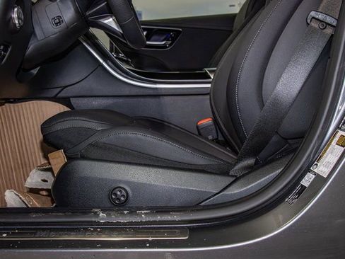 Used 2026 Mercedes-Benz C 300 4MATIC Sedan image 15