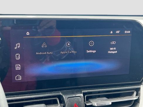 Used 2025 Chevrolet TrailBlazer LT image 10