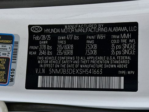Used 2025 Hyundai Tucson SEL FWD image 12