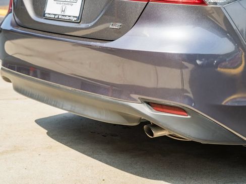 Used 2021 Toyota Camry LE FWD image 8