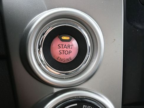 Used 2018 Nissan Titan PRO-4X w/ Pro-4x Convenience Package image 37