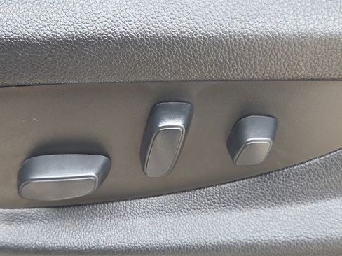 Used 2019 GMC Yukon Denali w/ Denali Ultimate Package image 31