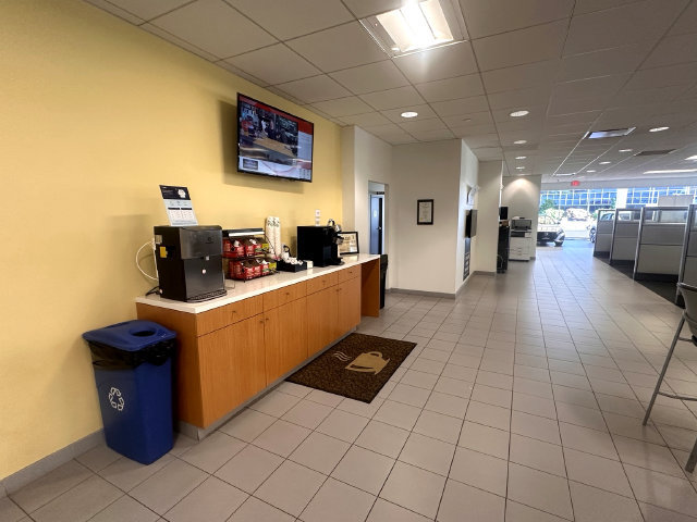 Used 2012 Honda Civic LX image 7