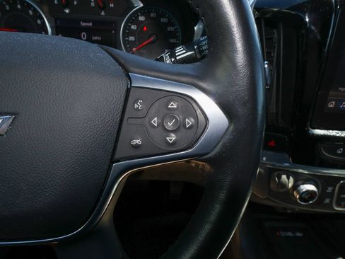 Used 2022 Chevrolet Traverse LT AWD/4WD image 21