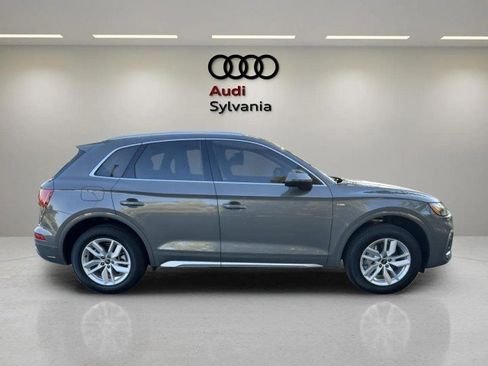 Certified 2023 Audi Q5 2.0T Premium w/ Convenience Package image 8