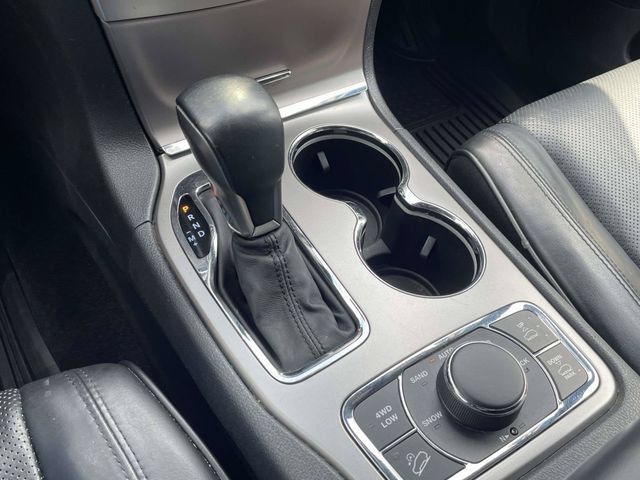 Used 2018 Jeep Grand Cherokee Overland AWD/4WD image 21