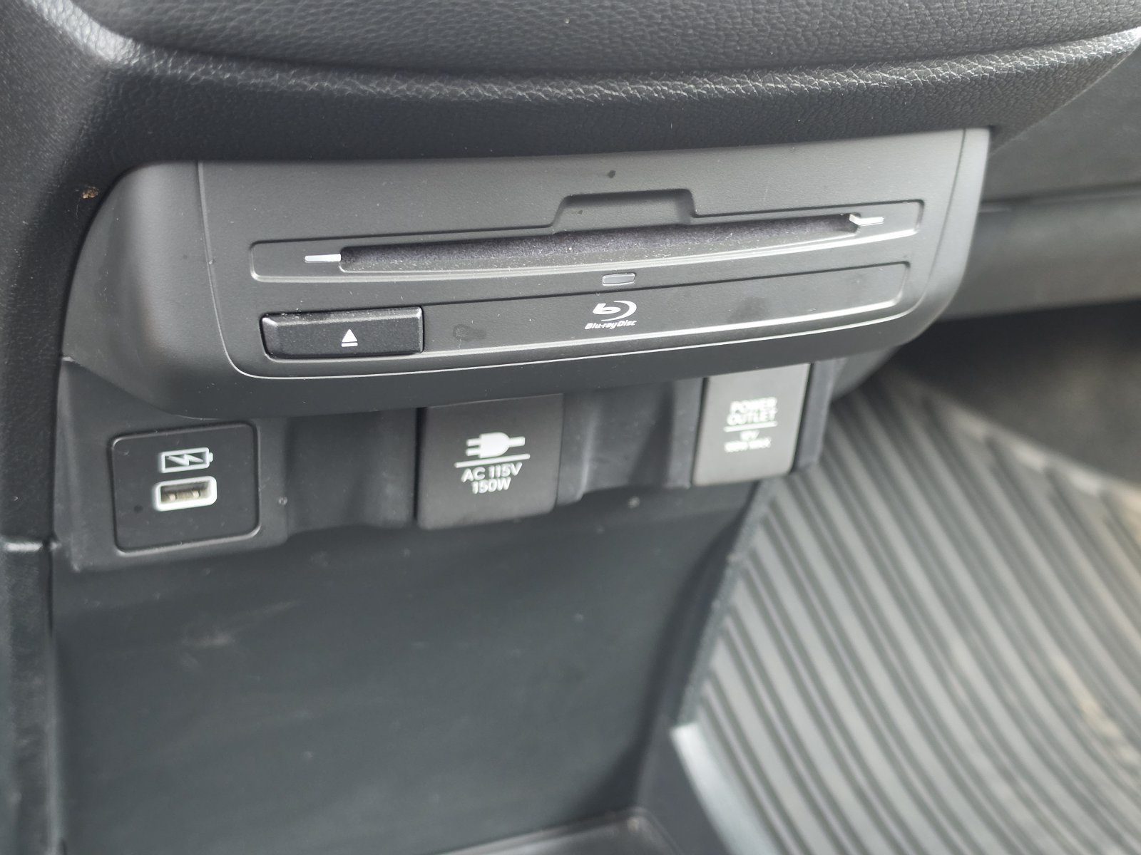 Used 2023 Honda Odyssey Touring image 32