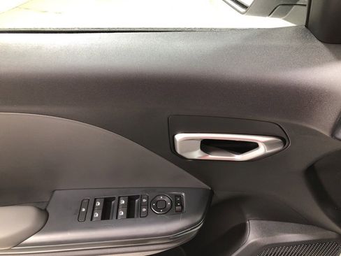 New 2025 Kia K4 LX image 19