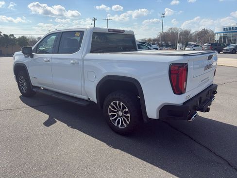 Used 2021 GMC Sierra 1500 AT4 image 5