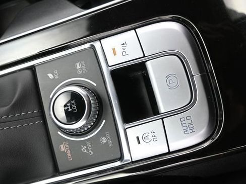 Used 2025 Kia Telluride S AWD/4WD image 20