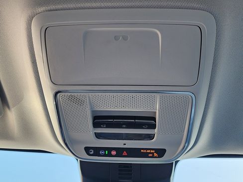 New 2026 Buick Enclave Avenir w/ Super Cruise Package image 38