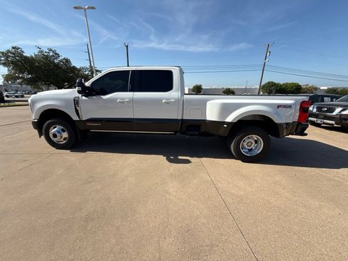 Used 2024 Ford F350 King Ranch AWD/4WD image 4