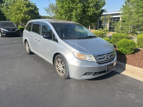 Used 2011 Honda Odyssey EX-L image 3