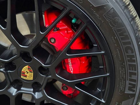 Used 2020 Porsche Macan GTS AWD/4WD image 11
