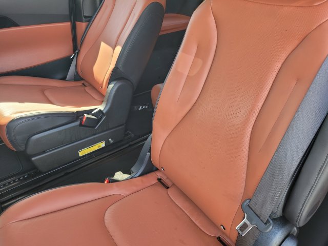 Used 2024 Kia Carnival SX FWD image 13