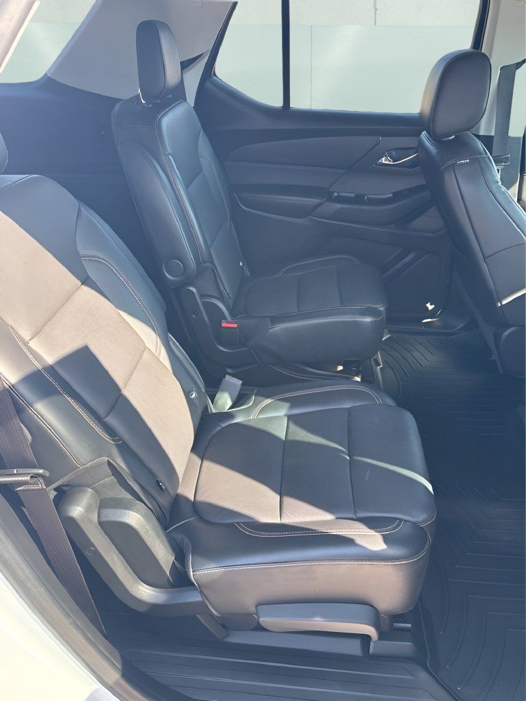 Used 2018 Chevrolet Traverse Premier w/ Redline Edition FWD image 19