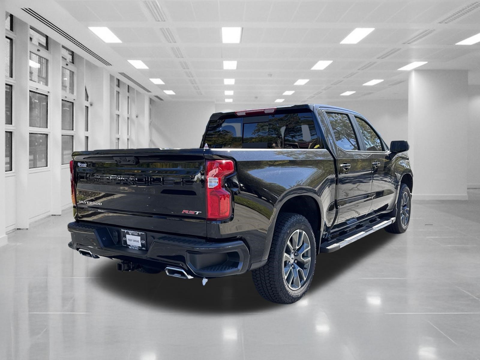 New 2026 Chevrolet Silverado 1500 RST w/ Z71 Off-Road Package AWD/4WD image 5