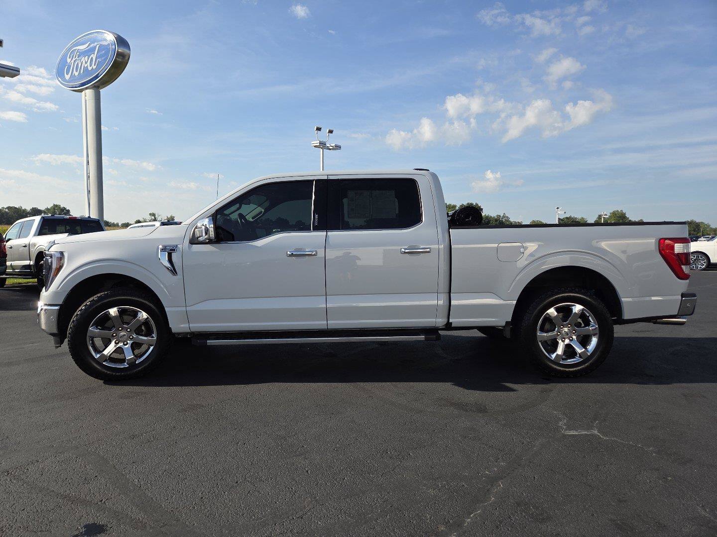 Used 2021 Ford F150 Lariat w/ Equipment Group 502A High AWD/4WD image 15