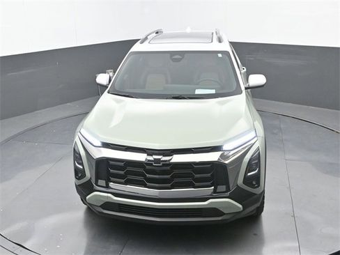 Used 2025 Chevrolet Equinox ACTIV w/ Safety and Technology Package image 29