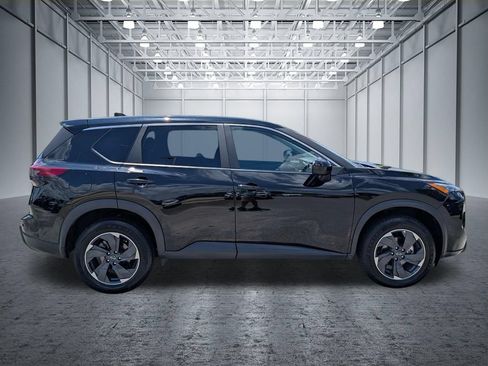 Used 2025 Nissan Rogue SV AWD/4WD image 7