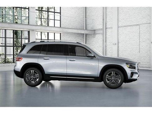 New 2026 Mercedes-Benz GLB 250 4MATIC image 15