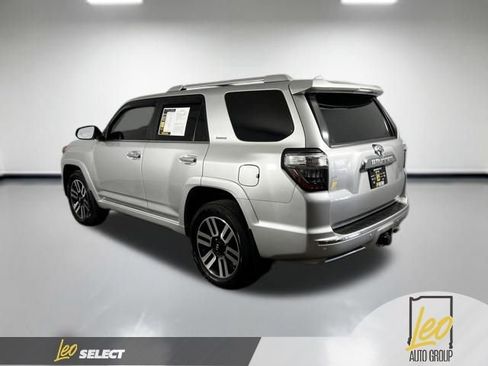 Used 2021 Toyota 4Runner Limited AWD/4WD image 8