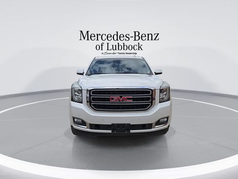 Used 2017 GMC Yukon SLT w/ Open Road Package AWD/4WD image 3