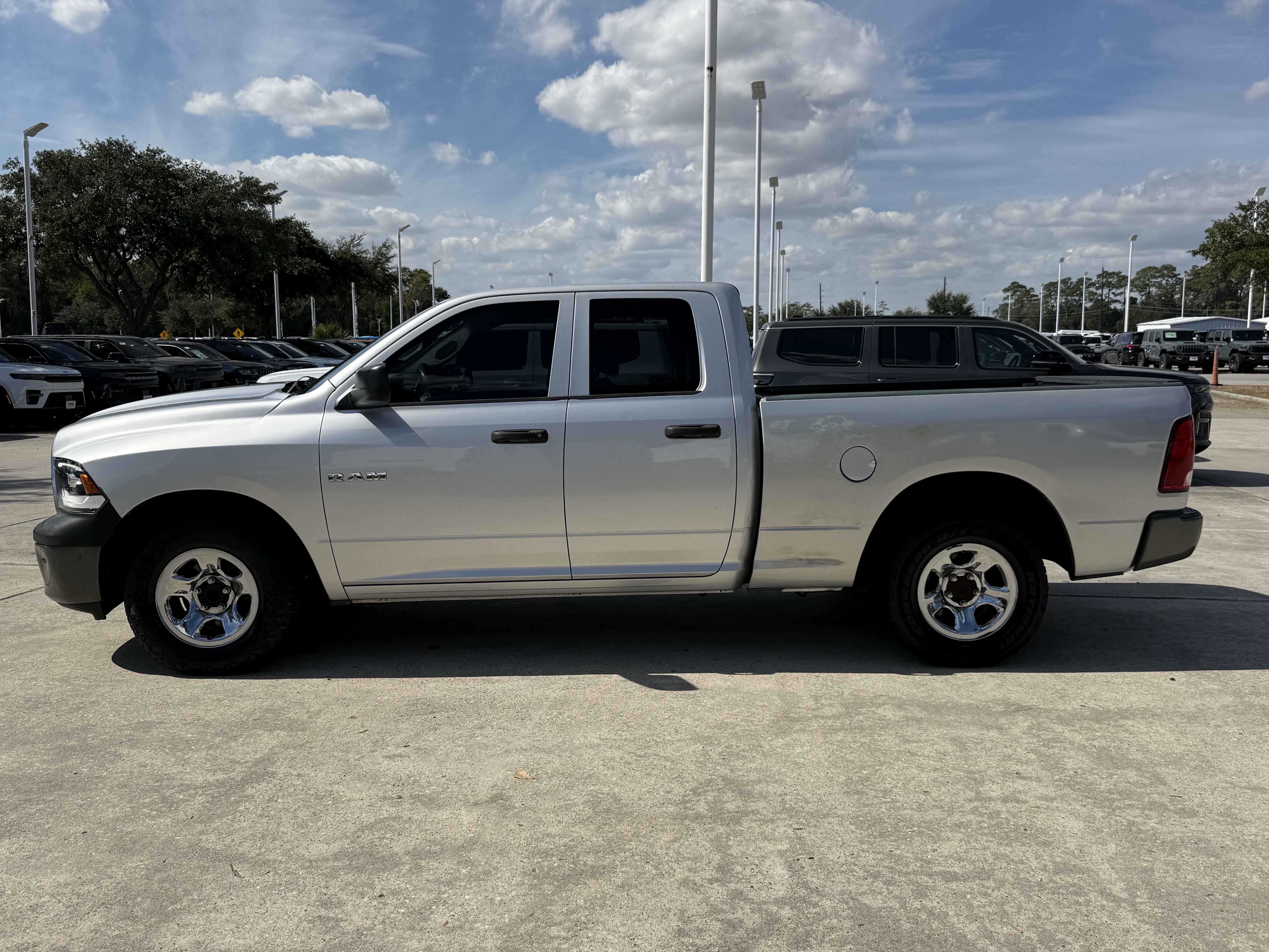 Used 2009 Dodge Ram 1500 Truck ST RWD image 8