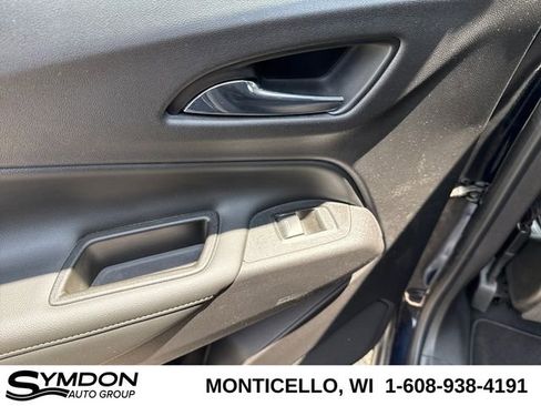 Used 2021 Chevrolet Equinox Premier image 18