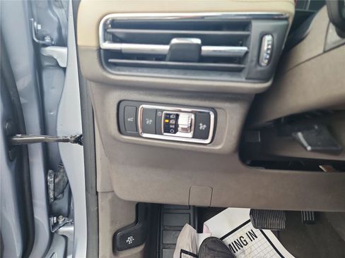 Used 2022 Lincoln Corsair FWD image 30