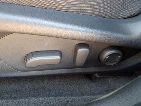 Certified 2026 Subaru Crosstrek 2.0i Premium image 28