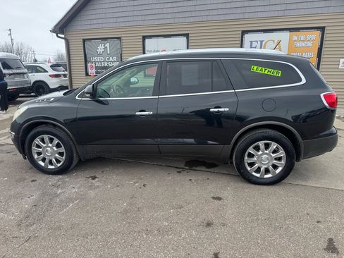 Used 2011 Buick Enclave CXL image 7
