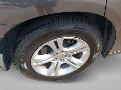 Used 2020 Dodge Charger SXT RWD image 21