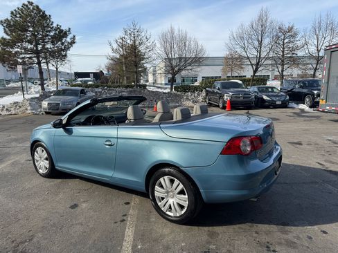 Used 2010 Volkswagen Eos Komfort image 23